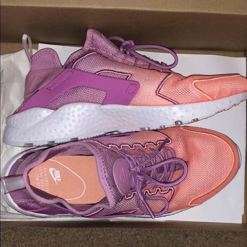 Huarache Run Womens sz 10.5